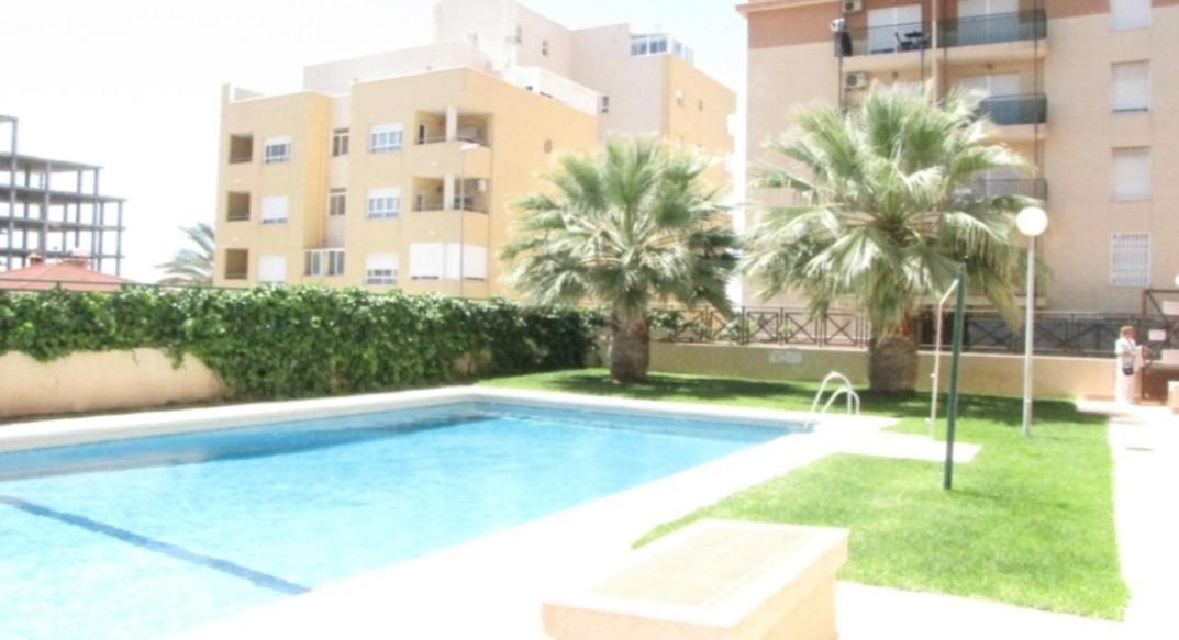 Apartamento En Aguadulce Almeria Bagian luar foto